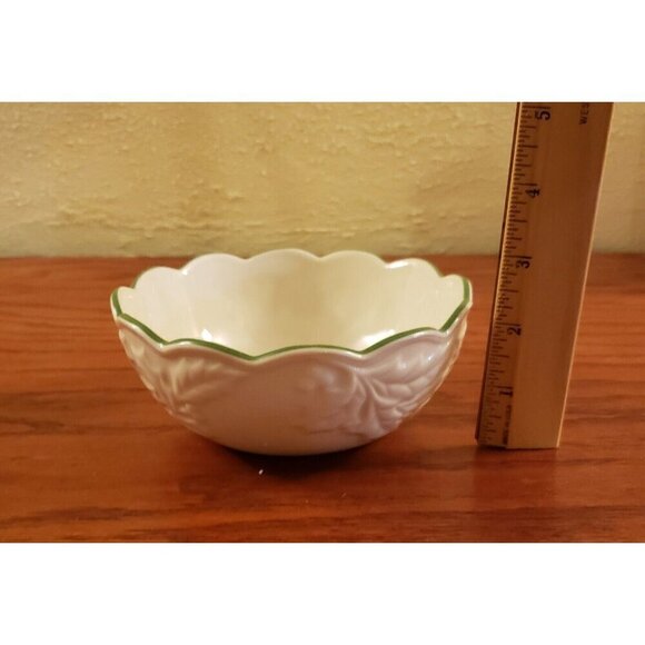 Lenox Dip Bowl Spoon Hosting the Holidays Embossed Christmas Vintage New - Picture 6 of 7